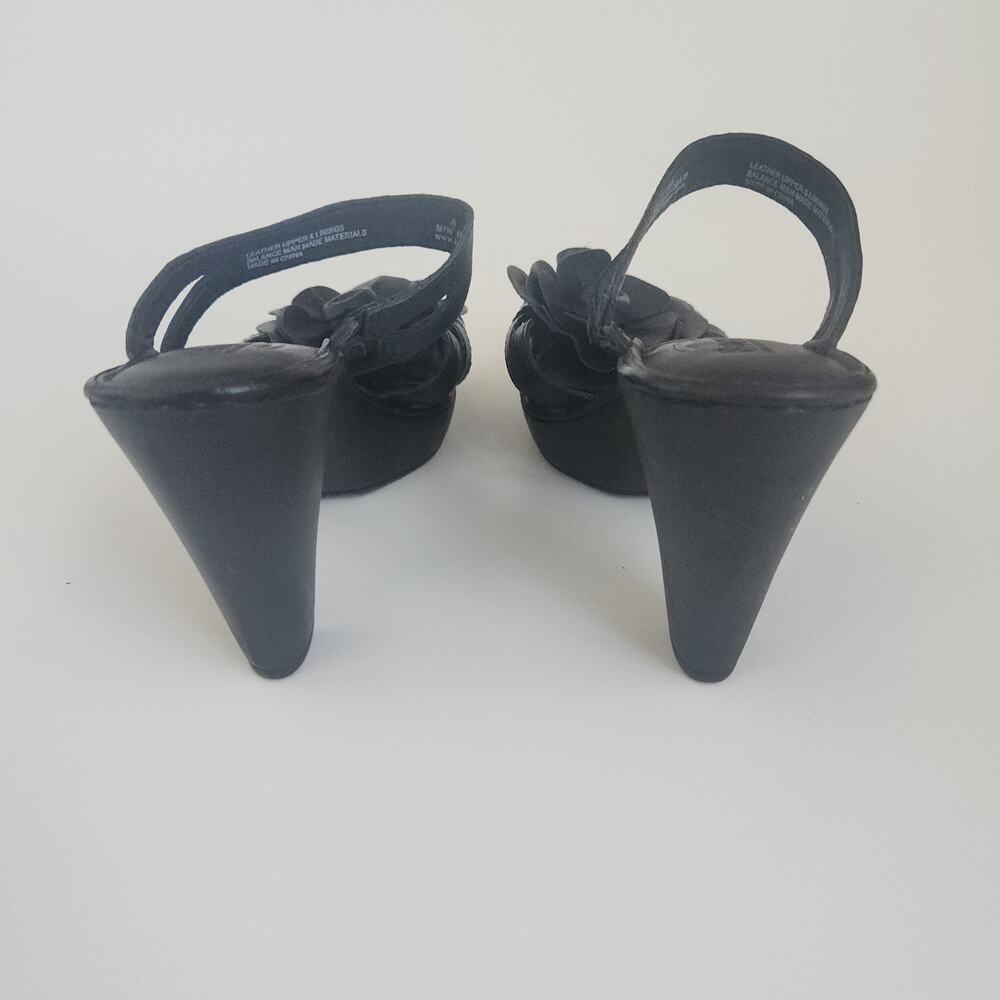 Born Flower Leather Sandals Black - Picture 4 of 10